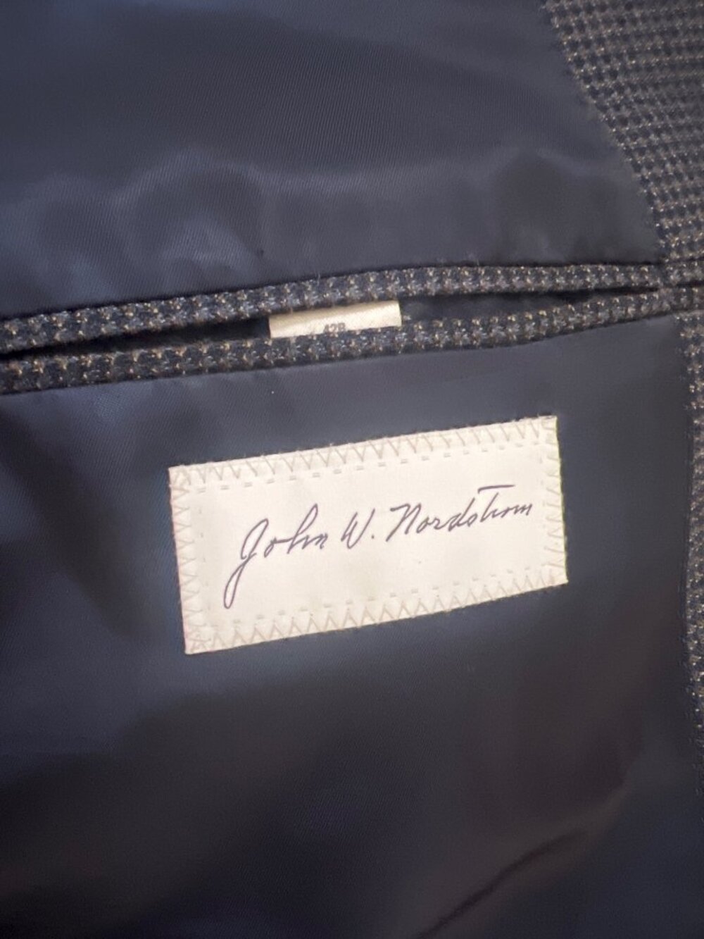 John W. Nordstrom Men’s Silk Wool Blend Sport Coat Blazer Gray Check 42R Jacket - Picture 4 of 8